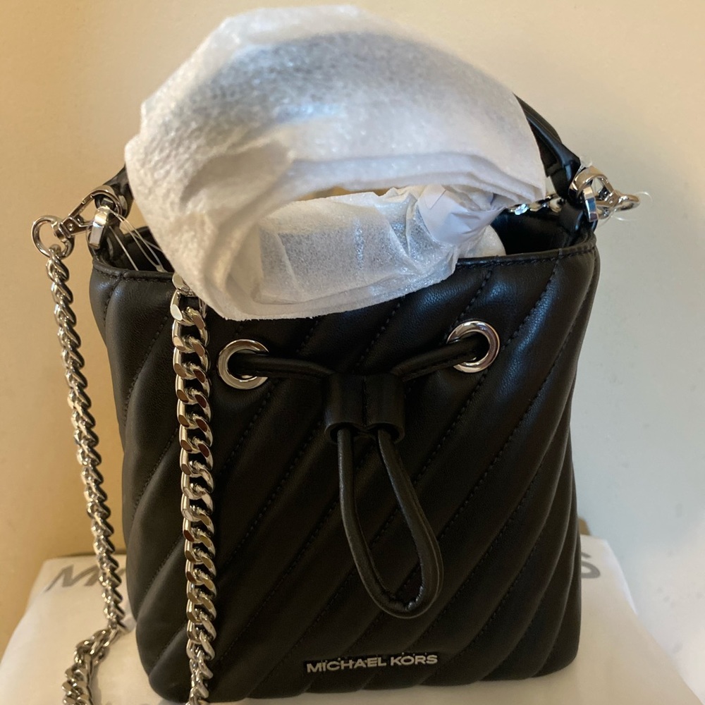 Michael Kors Suri small crossbody